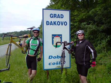 Lovra i Leo - trening vožnja do Đakova, 102km